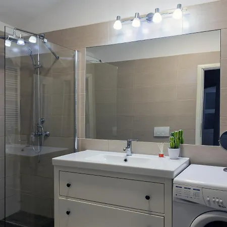 Agnes Lägenhet Braşov